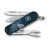 0.6223.2AQU Victorinox Classic Zodiac - Aquarius (Vodenjak)